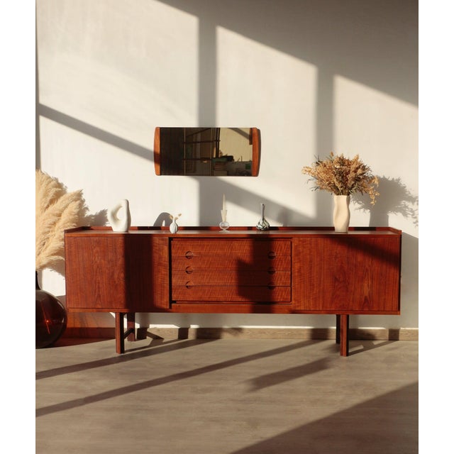 Large Scandinavian Teak Sideboard – Danish Design – 1960s General This large Scandinavian teak sideboard perfectly...