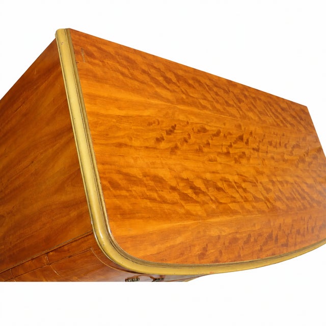 1930s French Burl Wood Bow-Front Dresser With Gilt Carved Base For Sale - Image 9 of 9