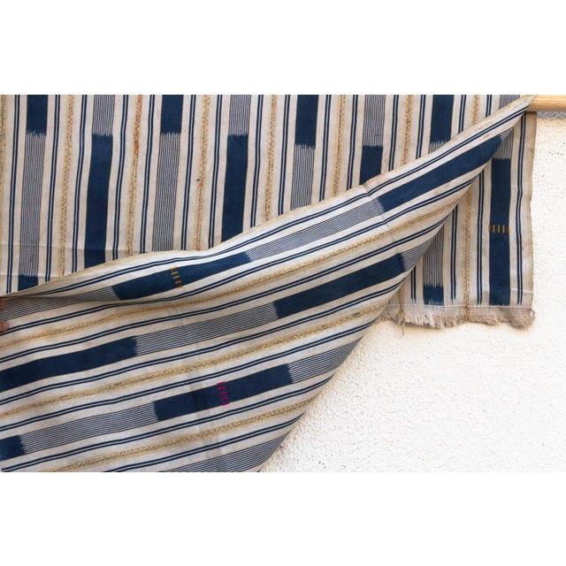 Vintage Baoule African "Coastal Strand" Ikat Throw For Sale - Image 4 of 5
