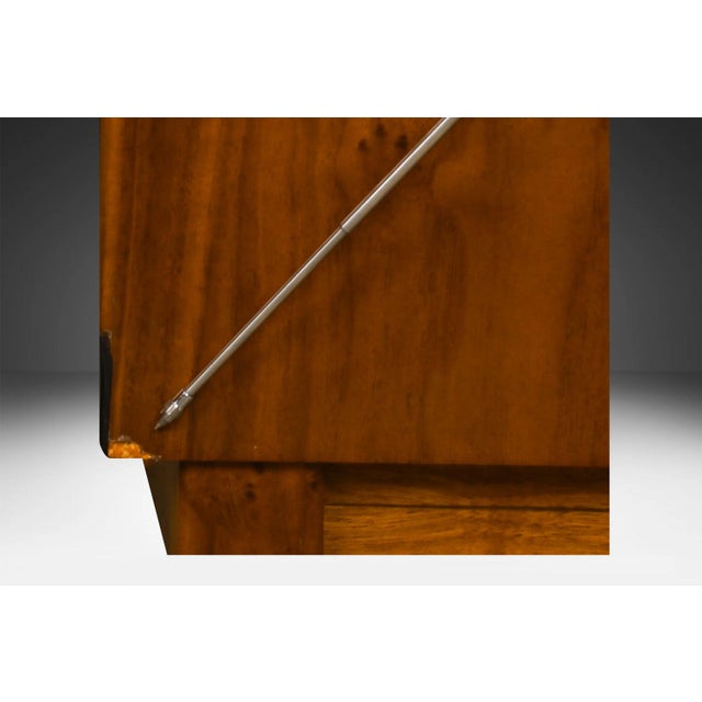 Brown MidCentury Pair of Nightstands/Side Tables Drexel Modulus Collection For Sale - Image 8 of 17
