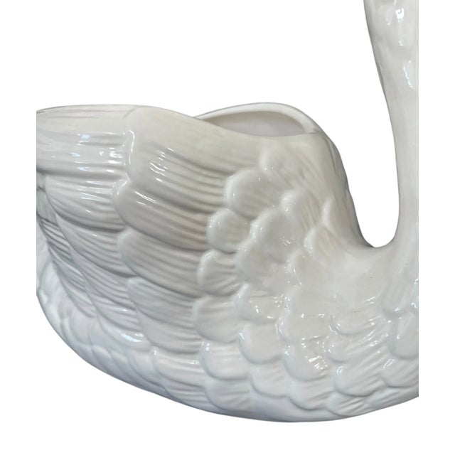 1980s Vintage Elegant White Swan Planter Vase | Vintage Pottery Centerpiece | Mid-Century Home Decor For Sale - Image 5 of 12