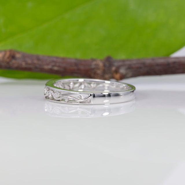 Natural Diamond Band in Solid 14k Gold | Vintage Scroll Design Diamond Ring, Size 6.75 For Sale In Columbus - Image 6 of 9