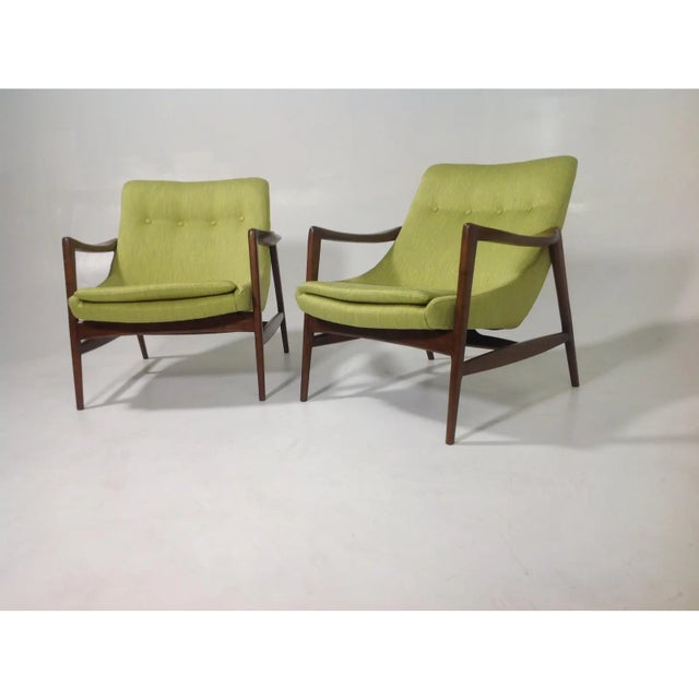 2000 - 2009 Modern Mid Century Lounge Chairs- A Pair For Sale - Image 5 of 5