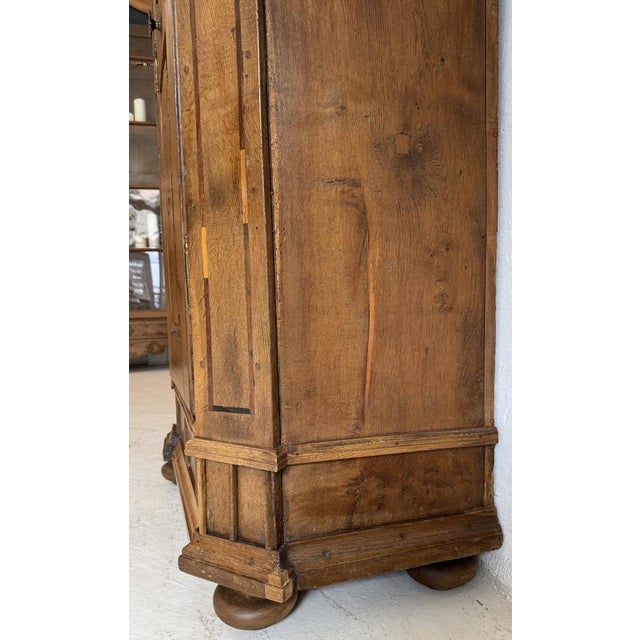 Lake Constance Wardrobe in Oak, 1832 For Sale - Image 10 of 18