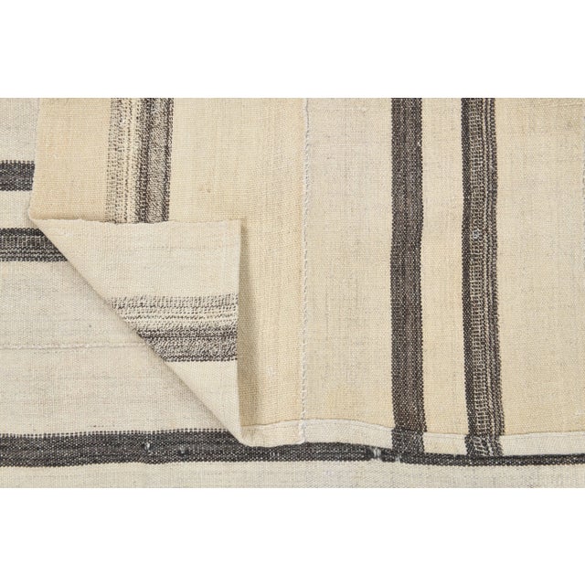 Vintage Turkish Hand-Knotted Wool Cotton Beige Kilim Area Rug For Sale - Image 6 of 11