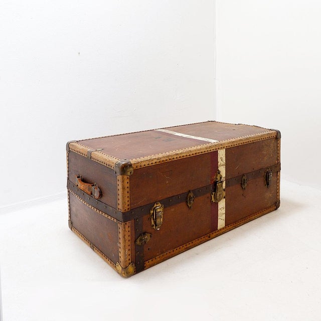 Antique Travel Trunk, 1930 For Sale - Image 3 of 16