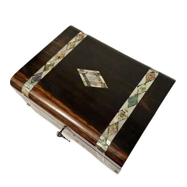 19th Century Victorian English Rosewood Inlaid Abalone Writing Box Lap Desk For Sale - Image 4 of 16