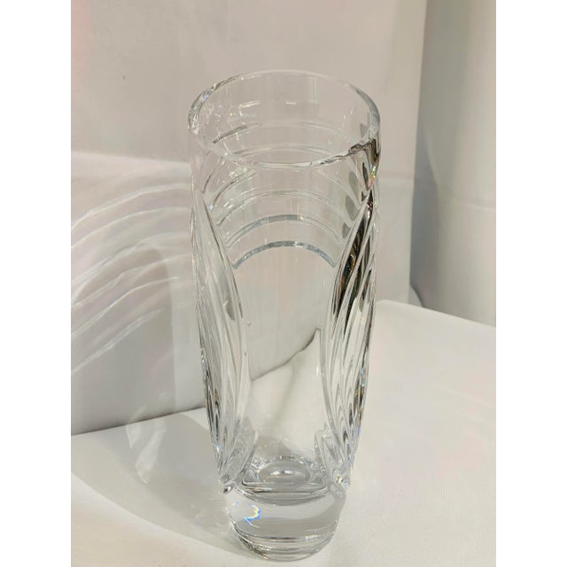 Art Deco 1990s Lenox Crystal Asymmetrical Swirl Vase For Sale - Image 3 of 10