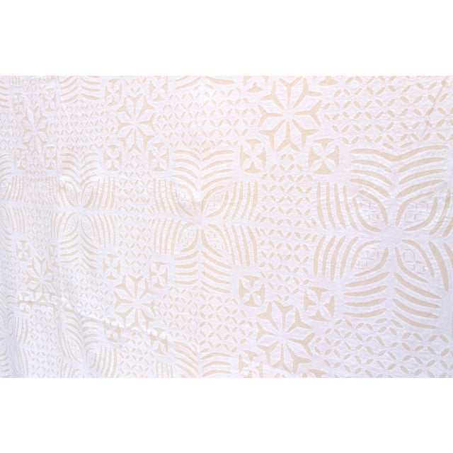 Hibiscus Star Cotton Applique Bedcover For Sale - Image 4 of 6