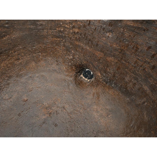 Metal 19th Century Chinese Cast Iron Bath Tub or Substantial Jardinière #2 For Sale - Image 7 of 18