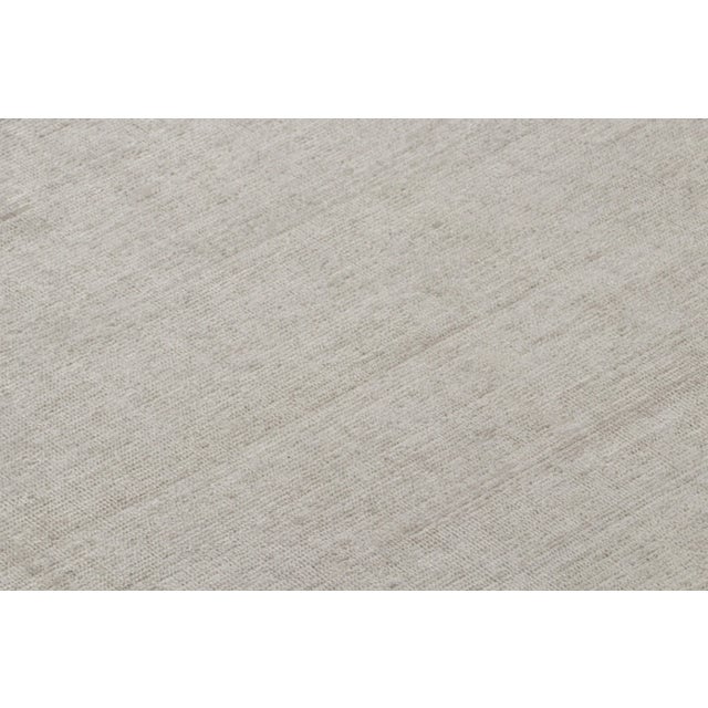 2010s 2010s Rug & Kilim’s Plain Modern Rug in Solid Silver-Gray Tone-on-Tone - 12x20 For Sale - Image 5 of 6