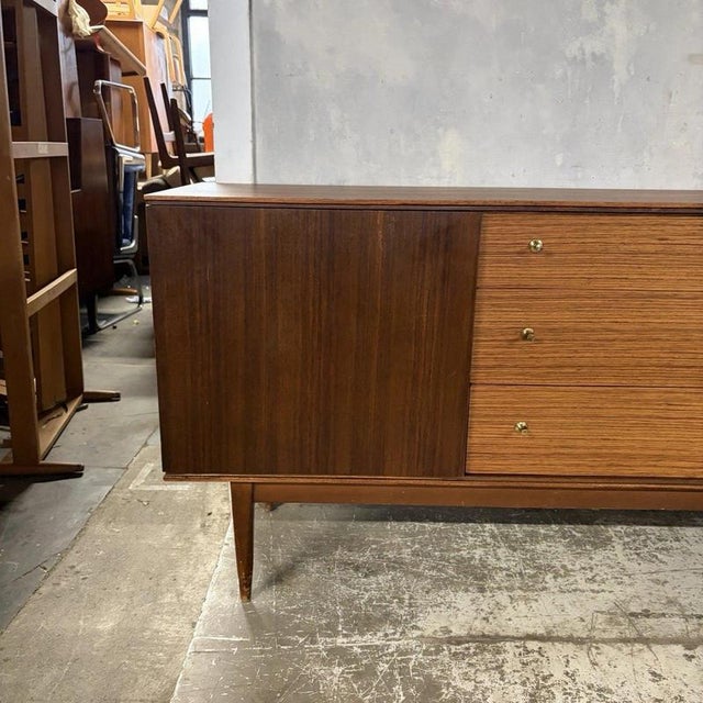 Mid-Century 2-Tone Teak and Walnut Sideboard from Wrighton, 1960s For Sale - Image 4 of 7