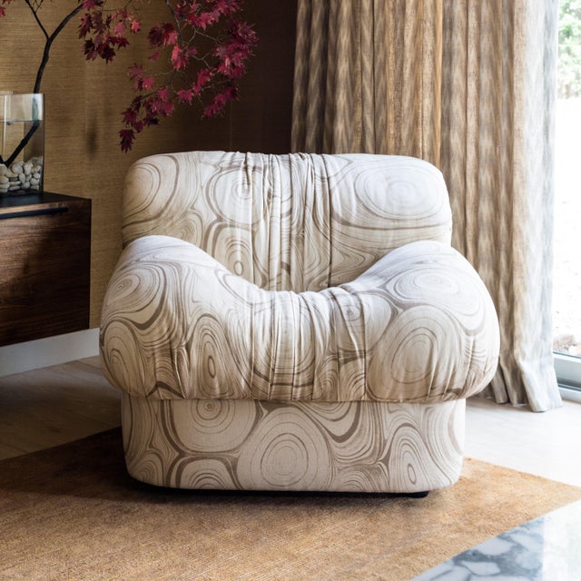 Postmodern Mid 20th Century Pair of Oversized Cardin-Style Lounge Chairs For Sale - Image 3 of 3