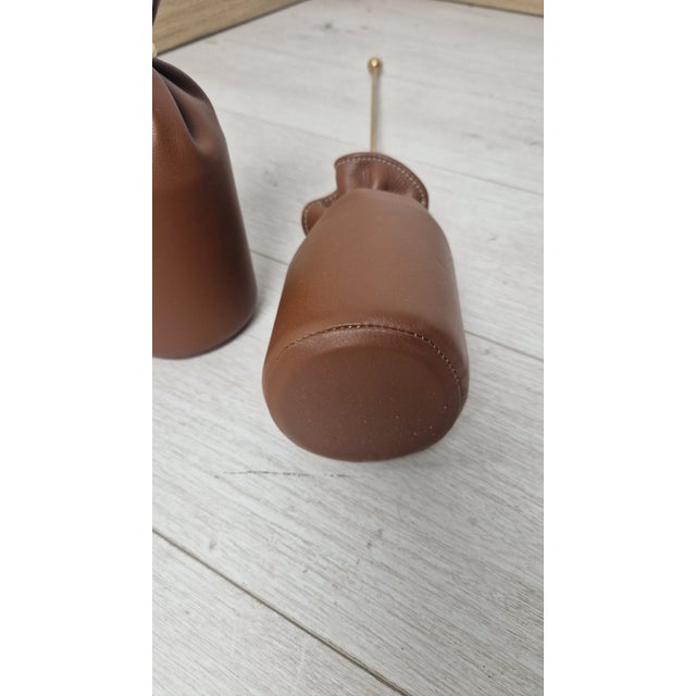 Brass and Blue Leather Doorstops attributed to Luigi Caccia Dominioni for Azucena, 1980s, Set of 2 For Sale - Image 9 of 11