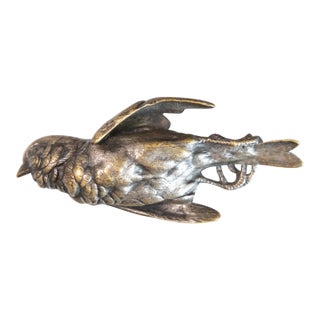 19th Century French Patinated Bronze Wounded Sparrow Bird, After Comolera For Sale