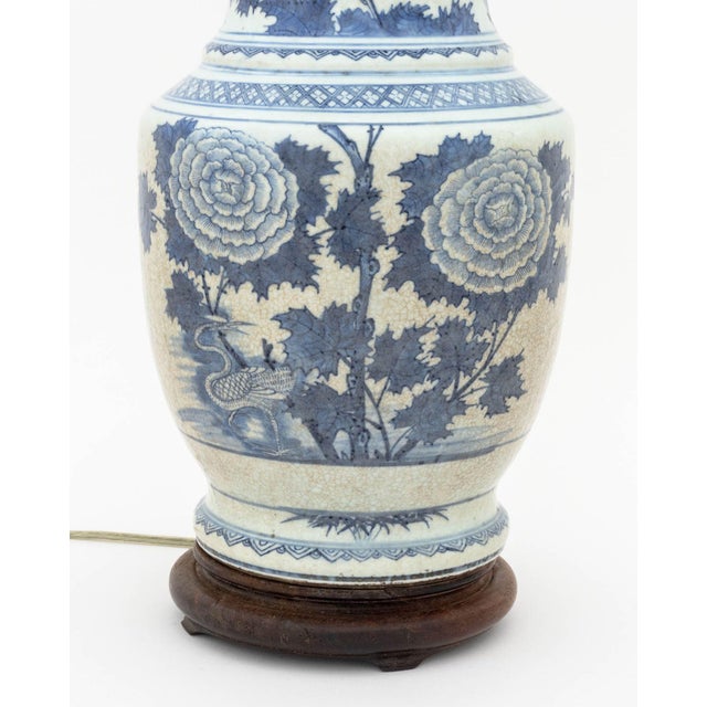 Mid 20th Century Chinese Blue and White Porcelain Vase as Lamp For Sale - Image 5 of 7