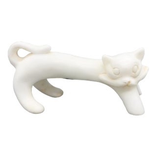 Vintage Italian Alabaster Cat Sculpture by Ditta Prof. Bessi – Mid-Century Modern / Minimalist For Sale