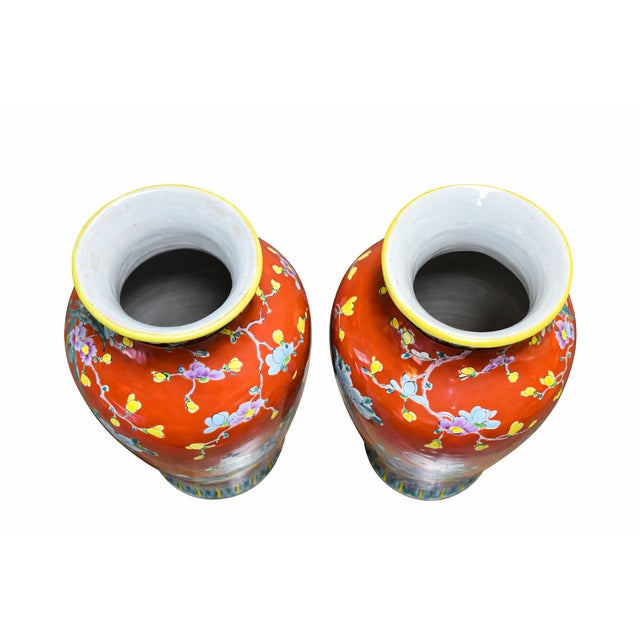 Red Japanese Kutani Porcelain Vases, 1890s, Set of 2 For Sale - Image 8 of 12
