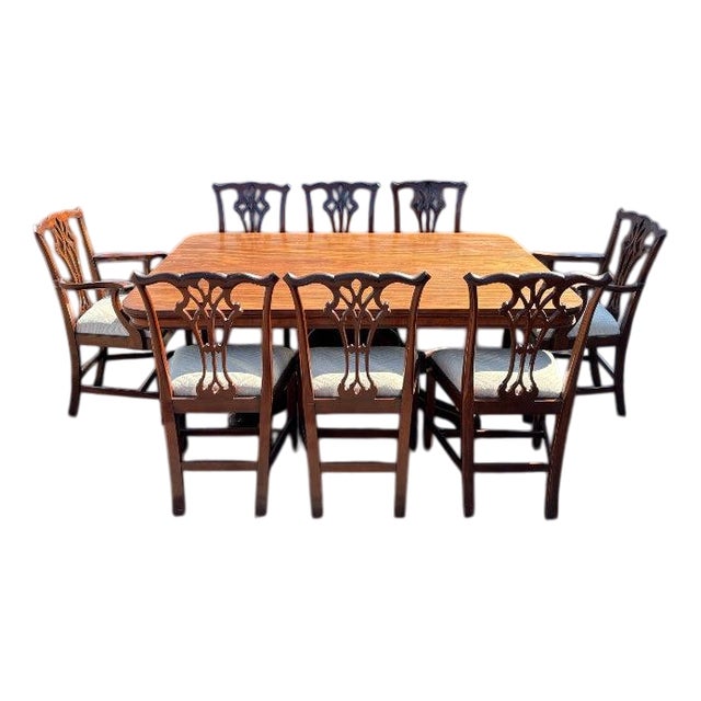 Antique Mahogany Dining Table and Chairs, Set of 9 For Sale
