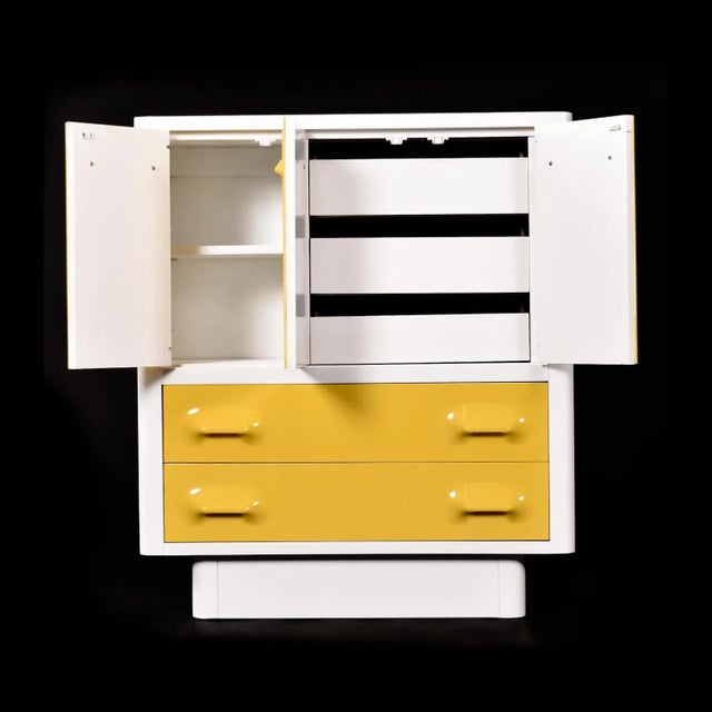 Mid-Century Modern Space Age Broyhill Chapter One Yellow and White Gentlemen's Chest Dresser For Sale - Image 3 of 14