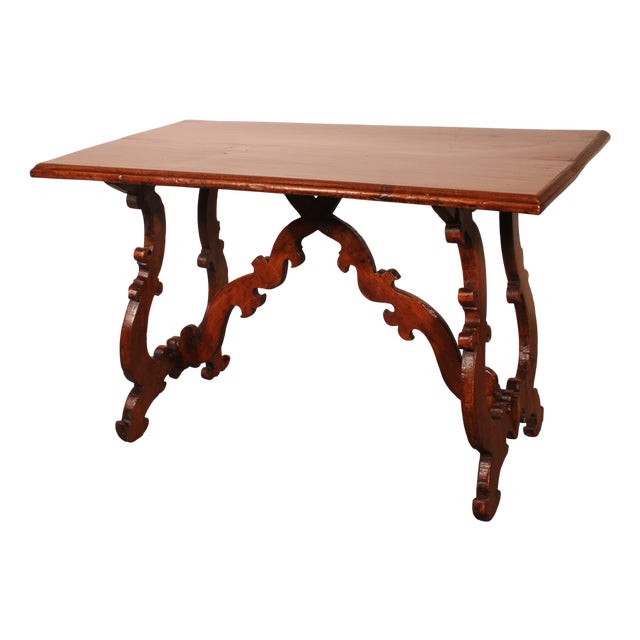 17th Century Italian Renaissance Walnut Table For Sale