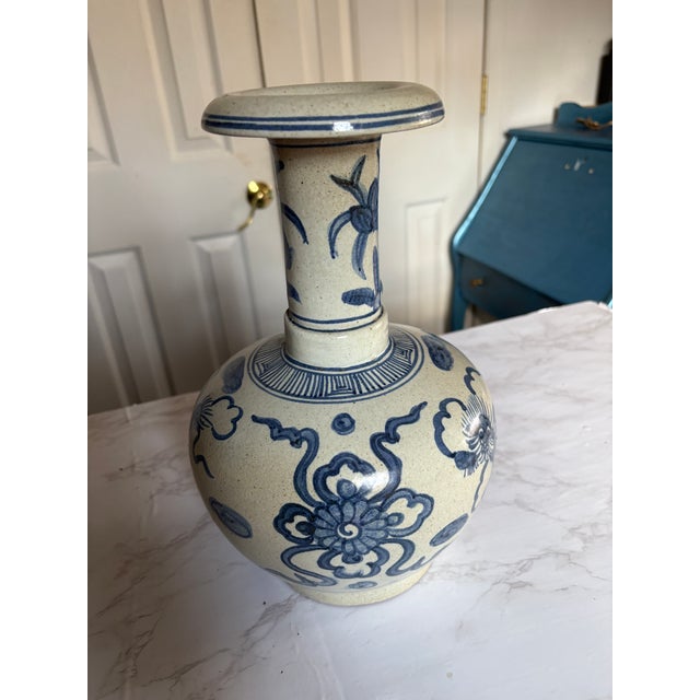 Asian 17th Century Qing Dynasty Kendi For Sale - Image 3 of 4