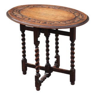 Antique Carved Tiger Oak Folding Tea Coffee Table Barley Twist End of XIXth Century For Sale