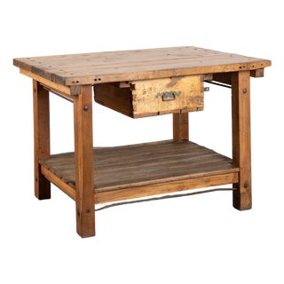 Early 20th-Century Rustic Pine Work Table or Kitchen Island For Sale