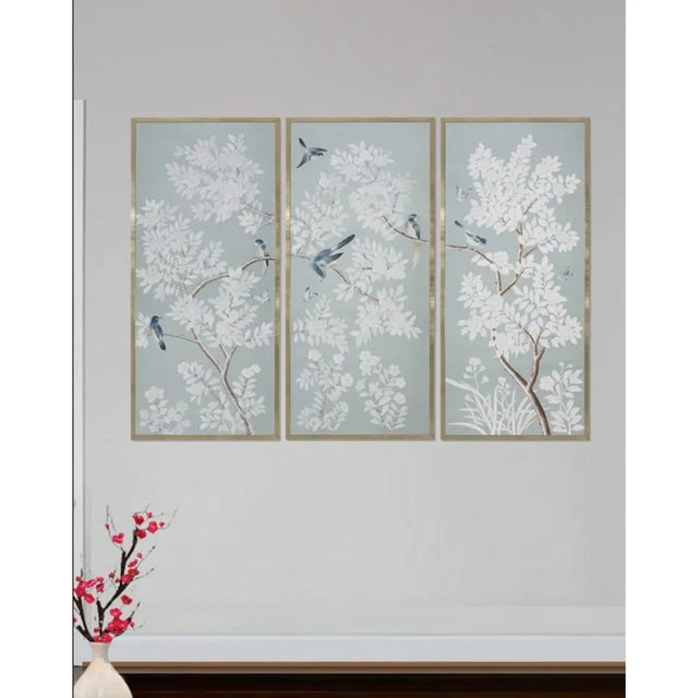 If you love the look of De Gournay wallpaper but not the price, this is for you. The listed price is for 3 panels of 25"...