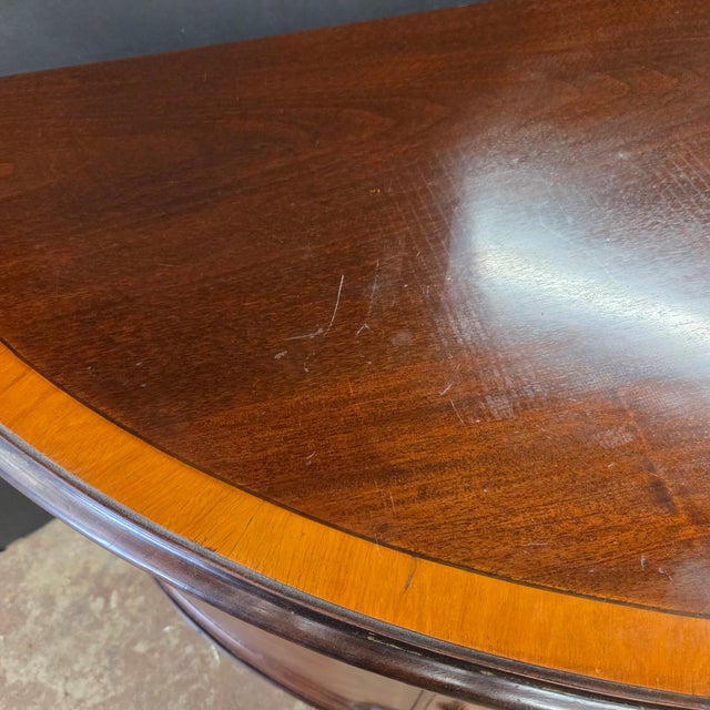 Early 20th Century Bowfront Mahogany Satin Banded Sheraton Style Sideboard For Sale - Image 14 of 17
