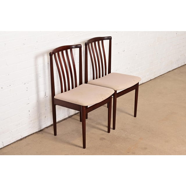 Vamdrup Stolefabrik Danish Modern Sculpted Solid Rosewood Side Chairs or Dining Chairs by Vamdrup Stolefabrik, Pair For Sale - Image 4 of 13