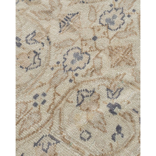 1940s Vintage Circa 1940 Ivory Turkish Sivas Rug 8ft 10in X 12ft 2in For Sale - Image 5 of 14