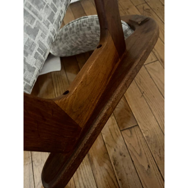 Vintage Mid Century Modern Sculptural Walnut Lounge Chair For Sale - Image 4 of 4