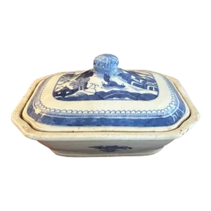 Antique 19th Century Chinese Export Blue and White Canton Covered Tureen