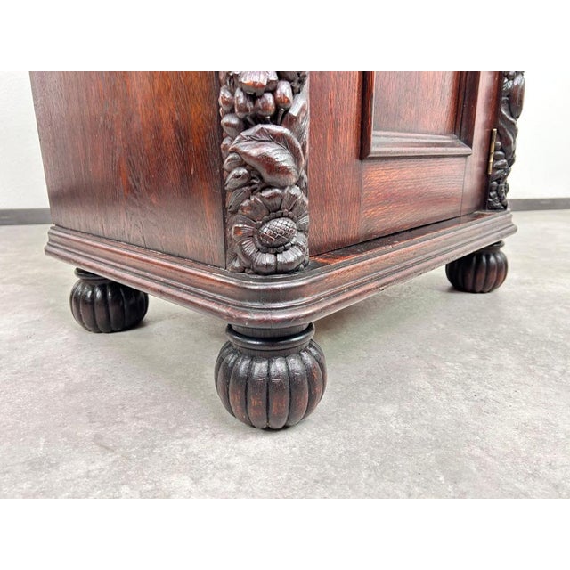 Brown Art Nouveau Cabinet with Shelf with Distinctive Floral Carvings, 1890s For Sale - Image 8 of 11