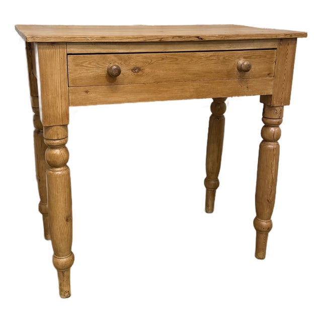 19th Century English Pine Table For Sale