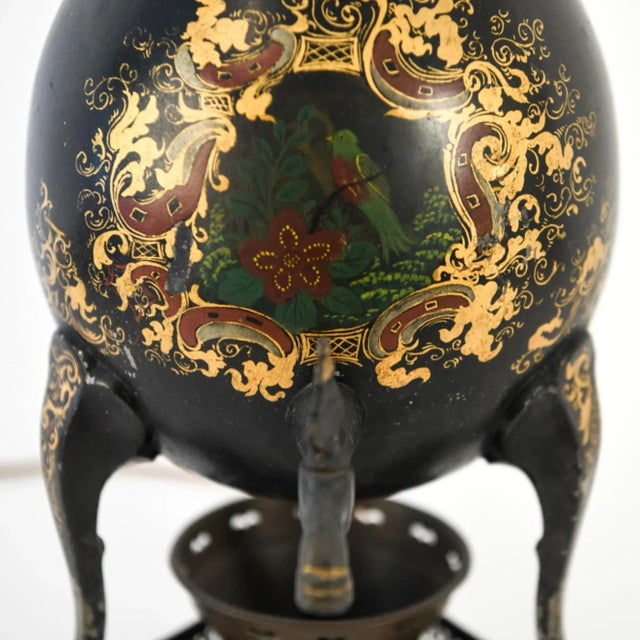 Painted and Gilded Tôle Samovar Adapted Into a Lamp For Sale - Image 6 of 12