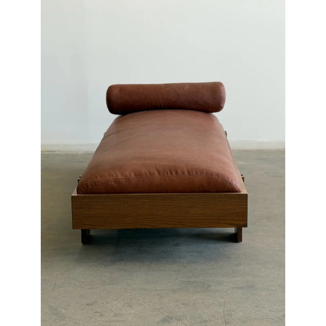 Madura Daybed in Sienna Leather For Sale - Image 4 of 18
