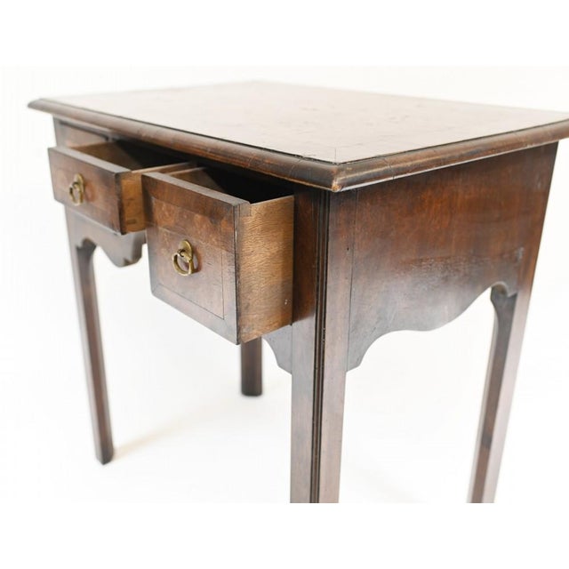 Brown Queen Anne Elm Wood Table, 1820s For Sale - Image 8 of 10