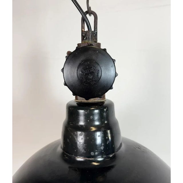 Mid-Century Modern East German Black Enamel Factory Light by LBD Veb Leuchtenbau, Dresden, 1950s For Sale - Image 3 of 18