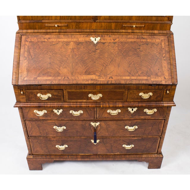 Antique Queen Anne Double Dome Burr Walnut Bureau Bookcase, 18th Century For Sale - Image 6 of 18