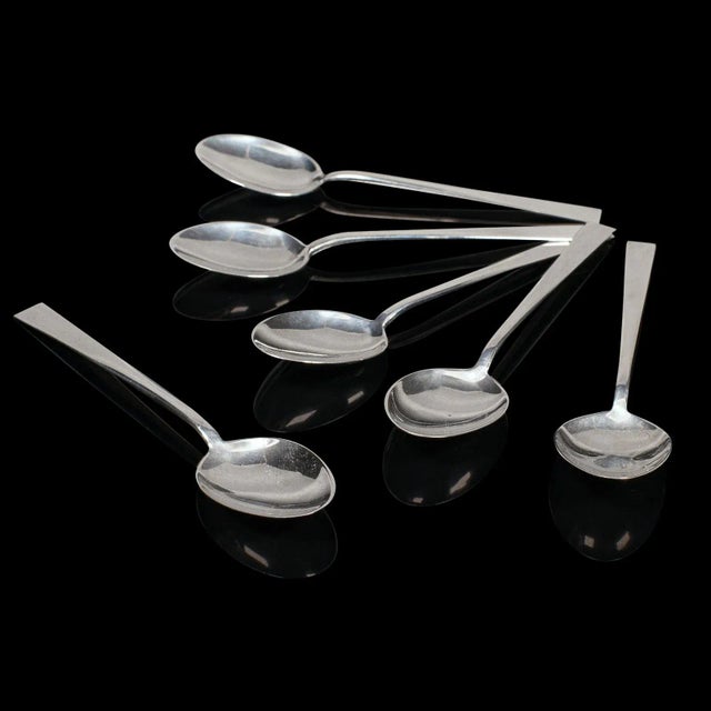 1930's Vintage Cased English Ceramic Tea Set For Sale - Image 11 of 12