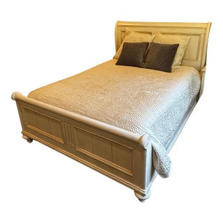 Ethan Allen New Country Solid Wood Bedroom Set For Sale