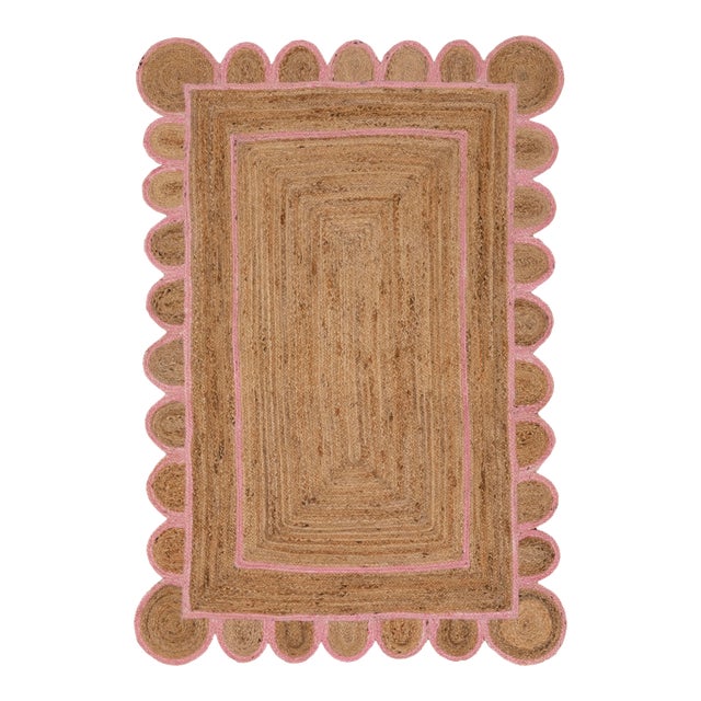 Scallop Jute Light PInk Hand Made Rug - 2'x4' For Sale