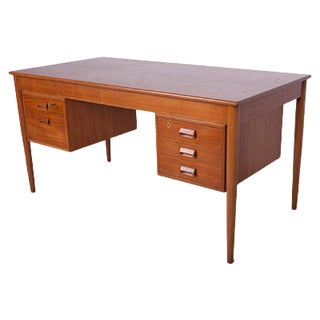 Danish Teak Desk by Børge Mogensen for Søborg Møbelfabrik, 1960s For Sale
