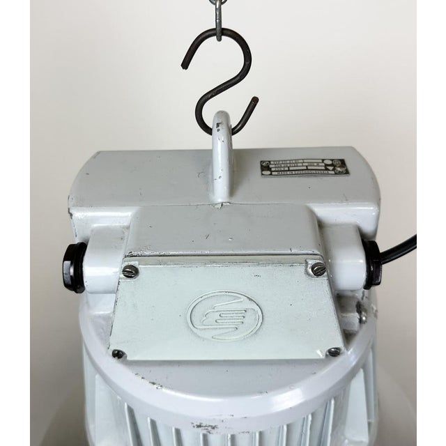Metal Large Industrial Aluminium Pendant Light from Elektrosvit, 1960s For Sale - Image 7 of 18