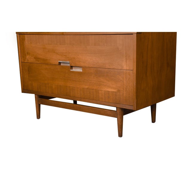 Mid Century American of Martinsville Highboy Dresser For Sale - Image 10 of 13