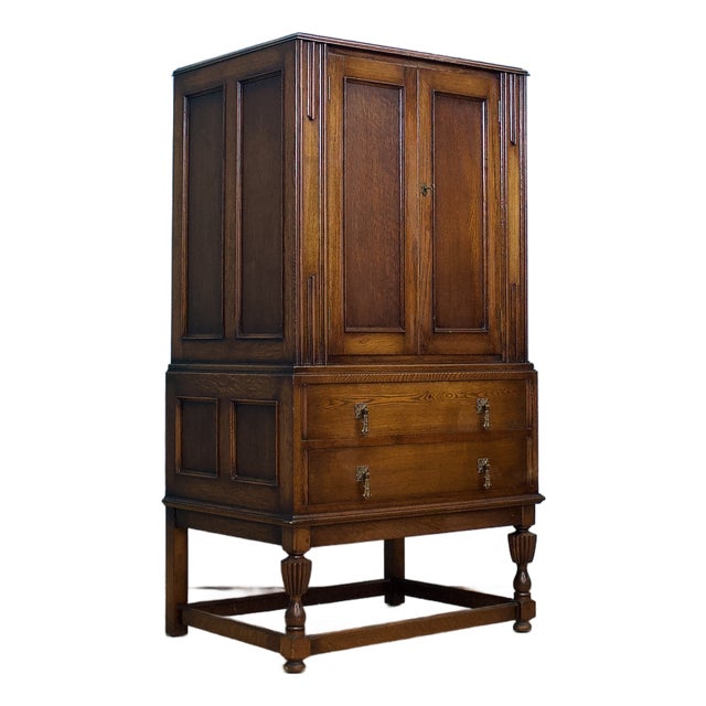 Vintage Oak Drinks Cabinet, 1960s For Sale