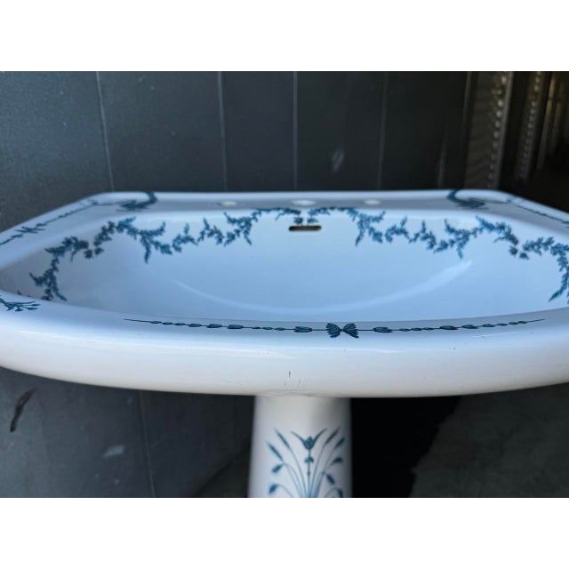 Porcelaine De Paris France Hand-Painted Pedestal Sherle Wagner Sink For Sale - Image 16 of 18