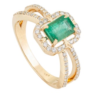 1.06ct Emerald Diamond Halo Split Shank Art Deco Ring Size 6 in 14k Yellow Gold For Sale